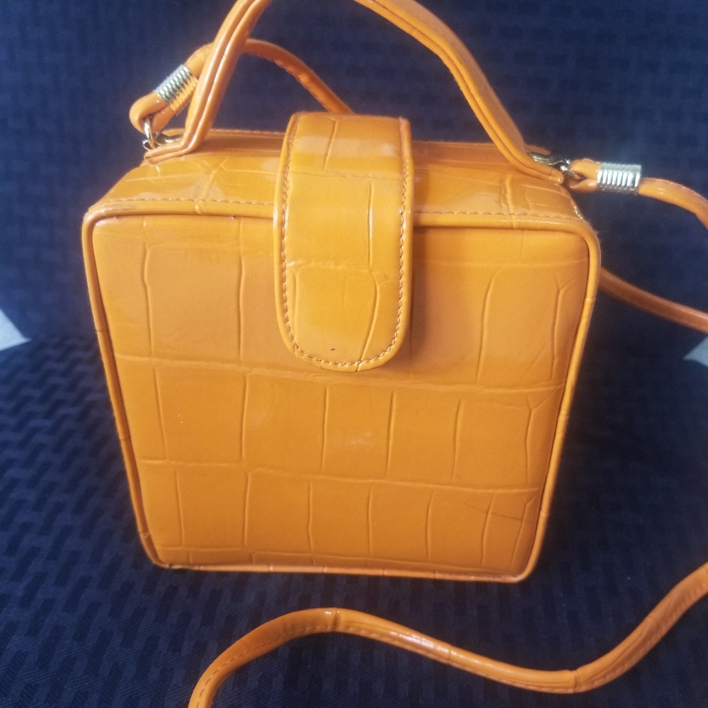 Elka handbag